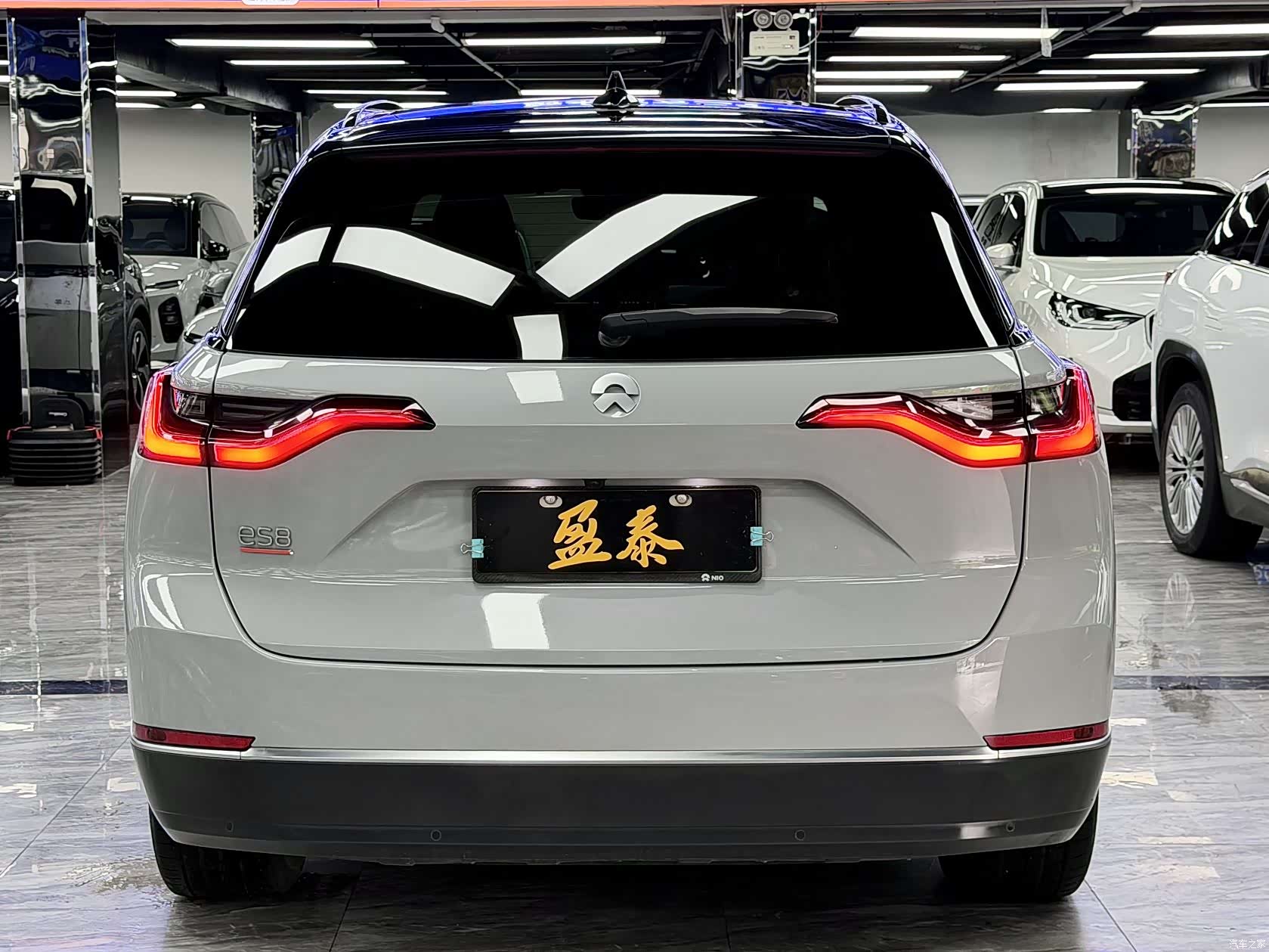 NIO ES8, 2022 6