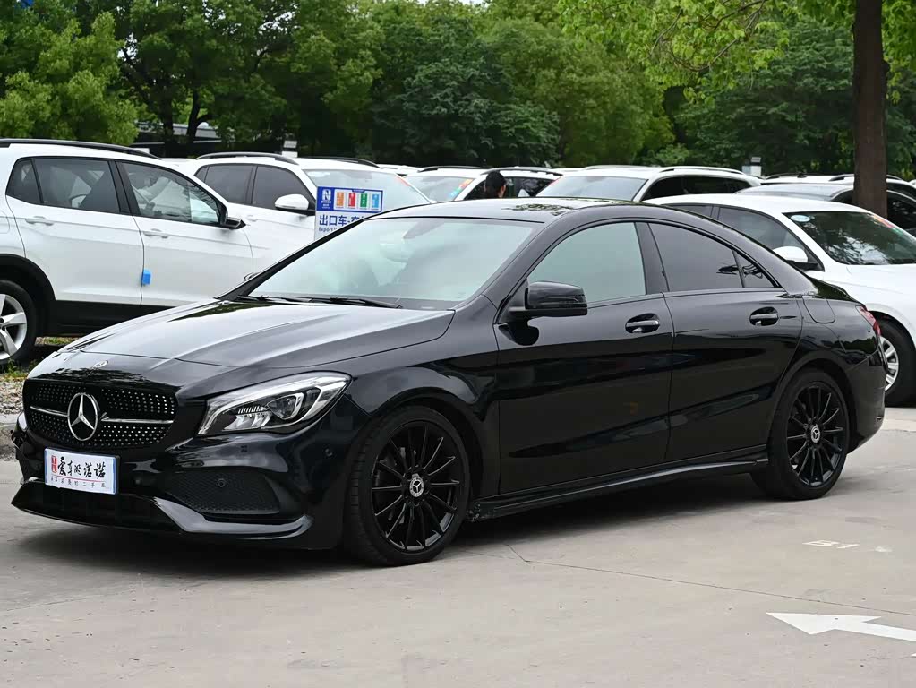 Mercedes-Benz CLA