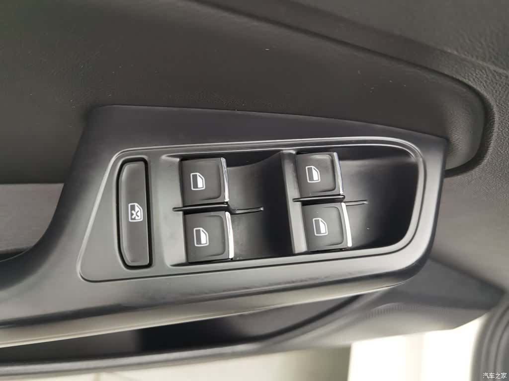 Volkswagen Lamando, 2017 9