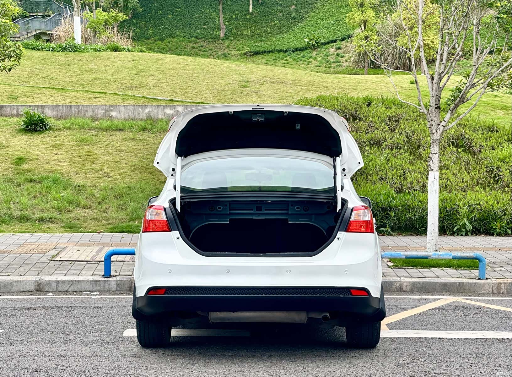 Ford Focus, 2014 19