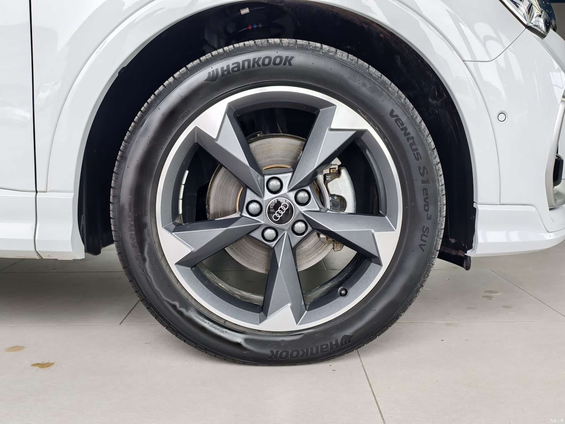 Audi Q3, 2024 15