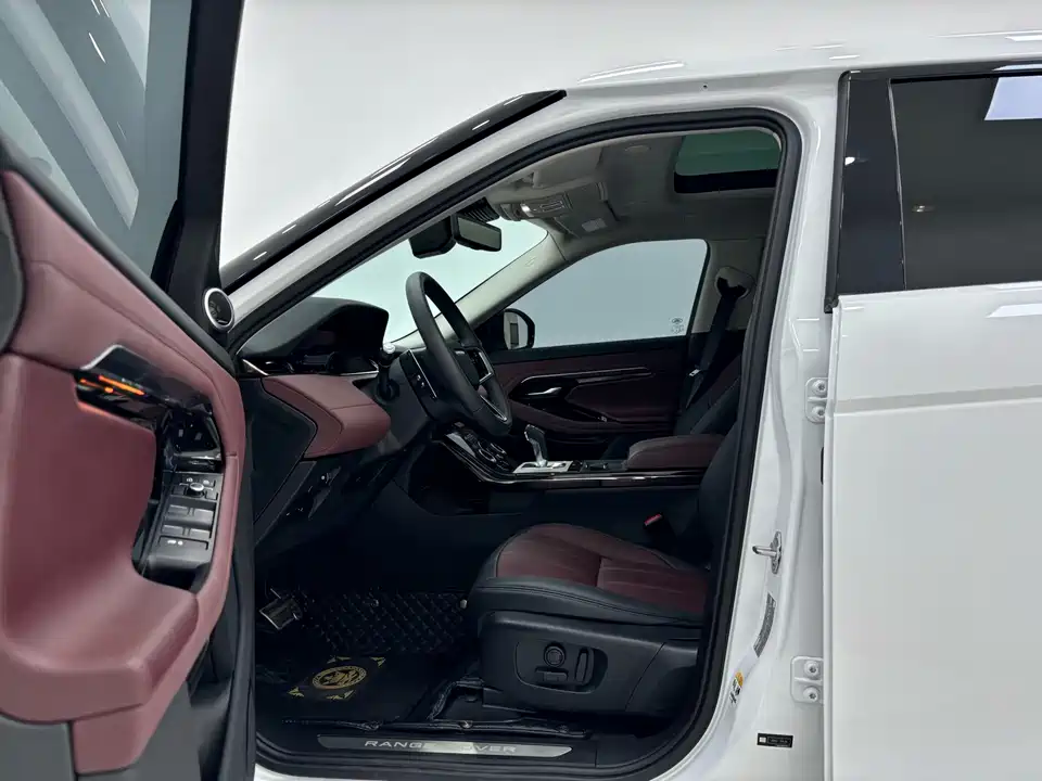 Land Rover Range Rover Aurora