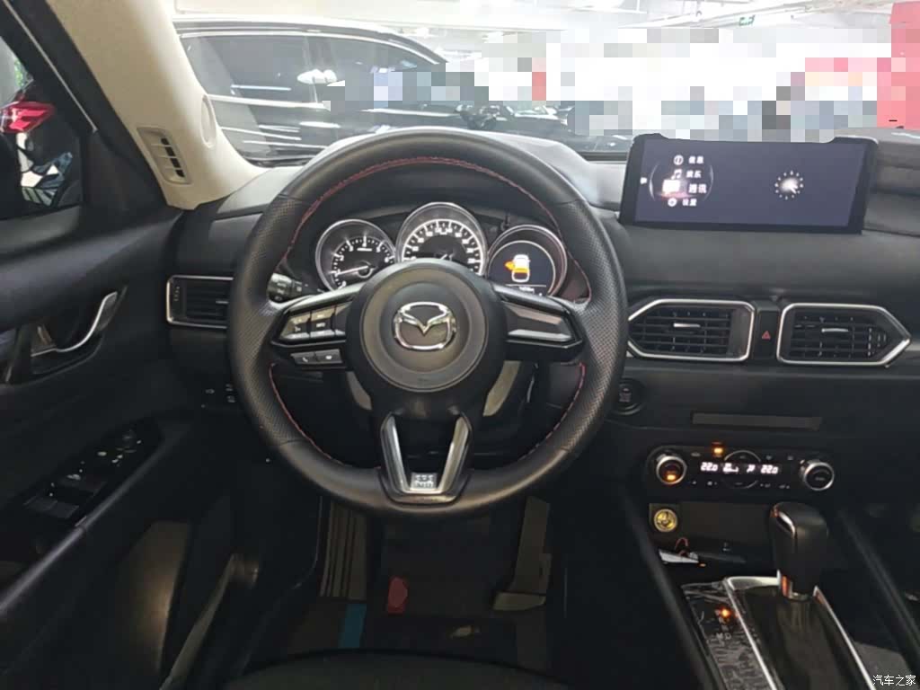 Mazda CX-5, 2025 11
