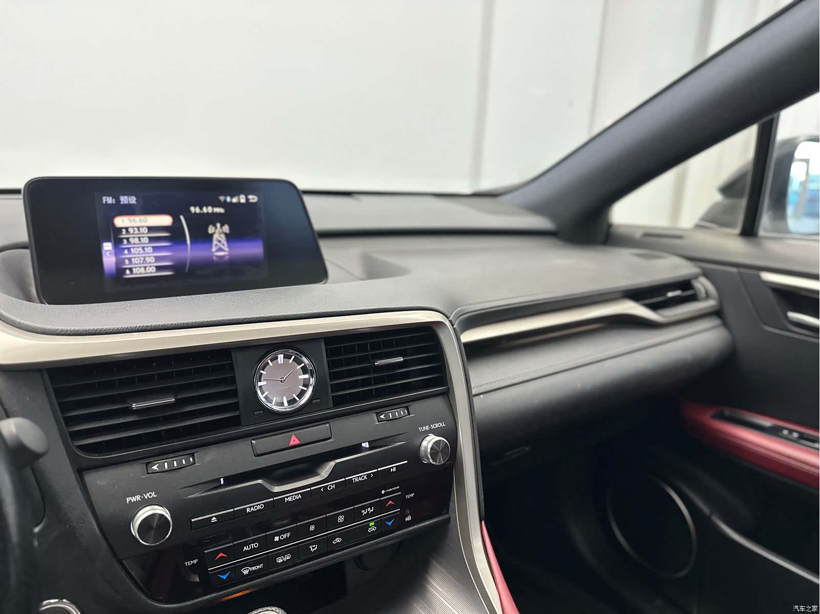 Lexus RX, 2016 26