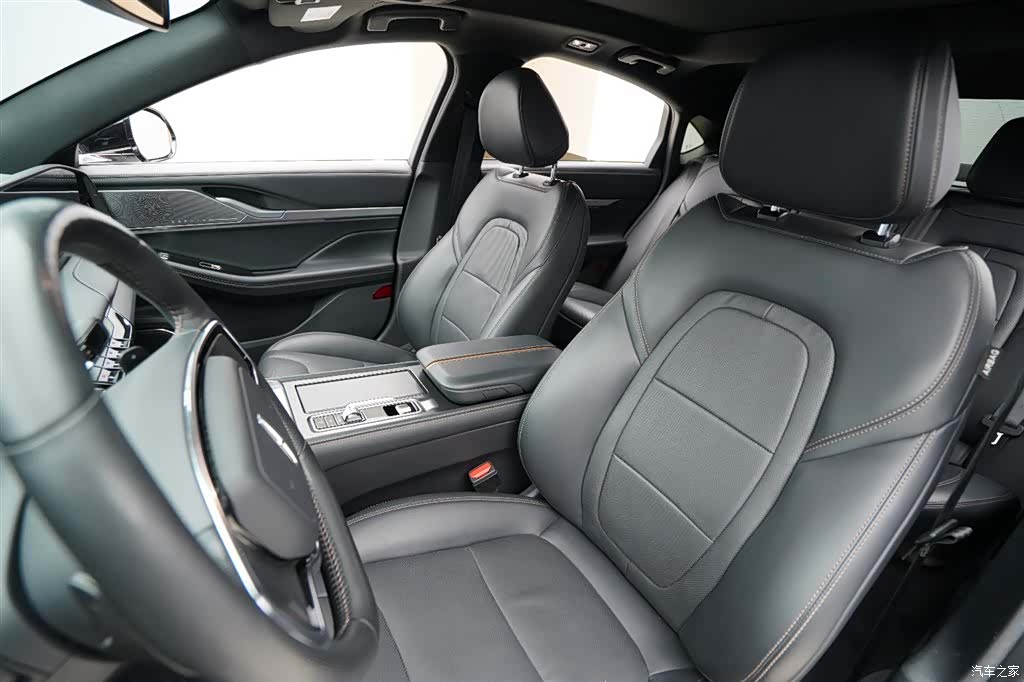Lincoln Z, 2022 4
