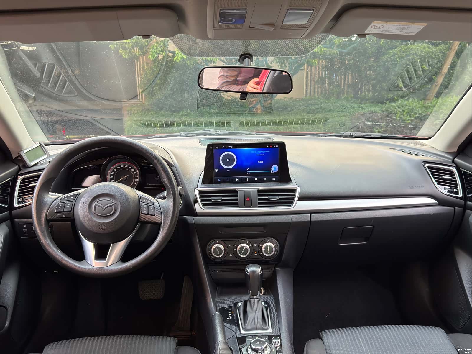Mazda Mazda3, 2014 4