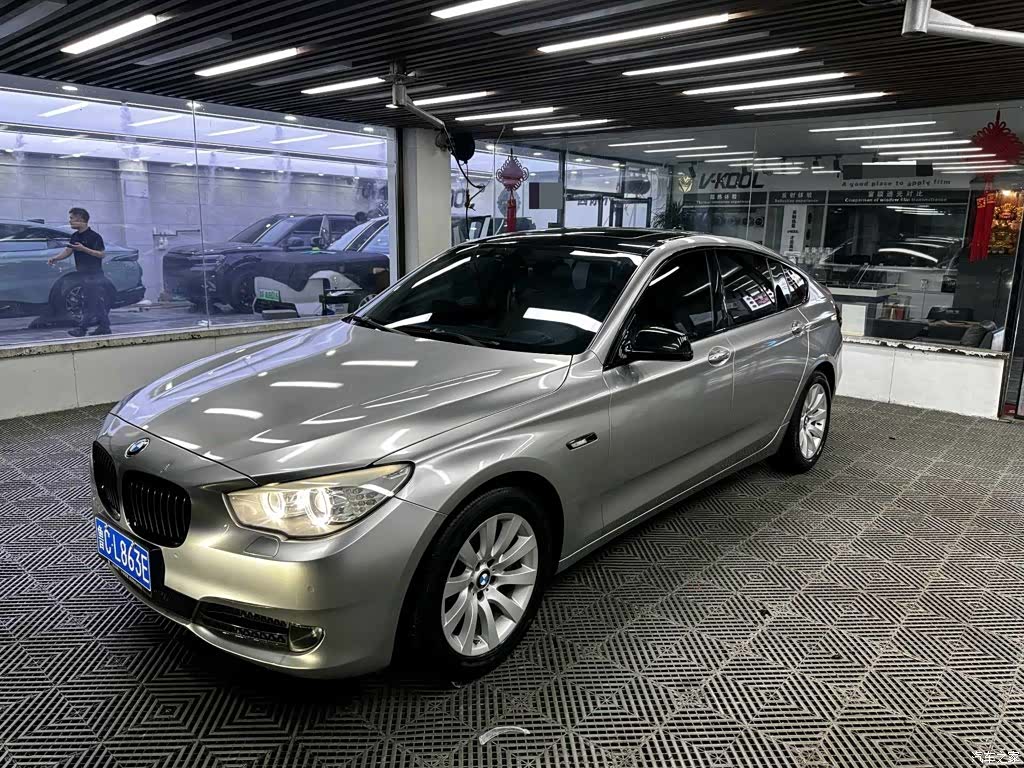BMW 5 Series, 2011 1