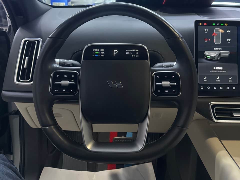 Li Auto Ideal L9