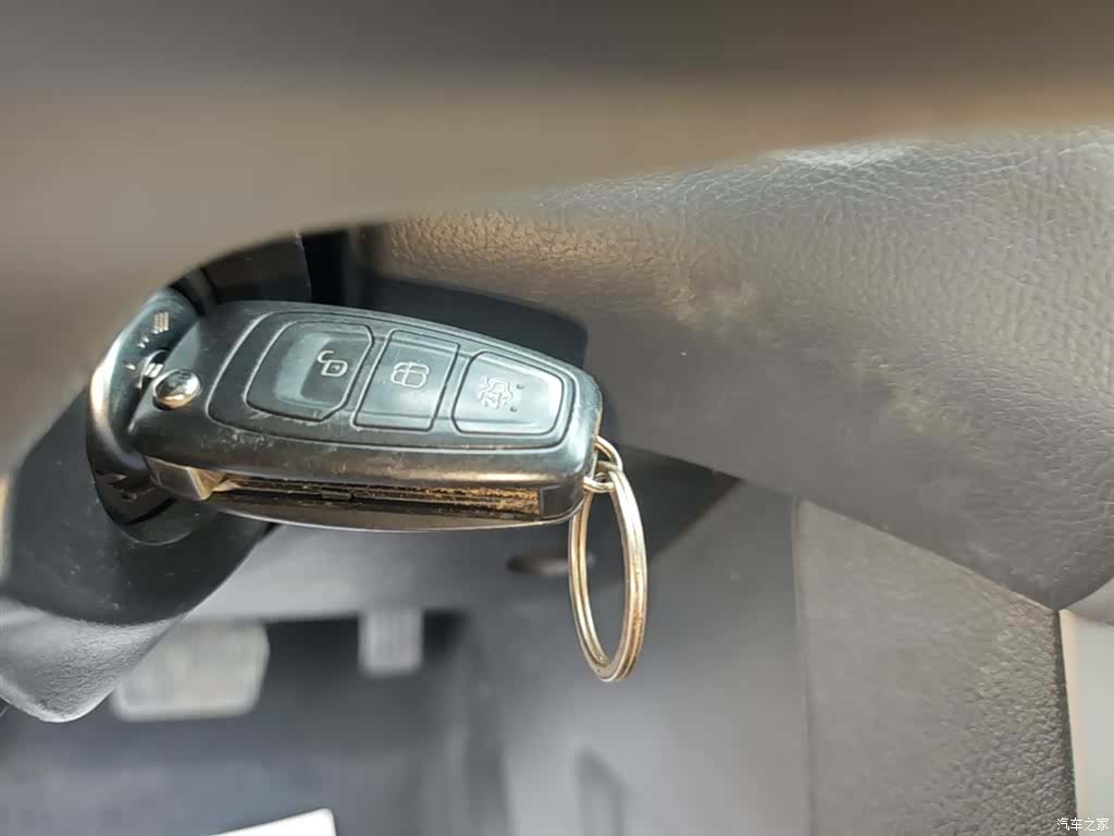 Ford Focus, 2015 9