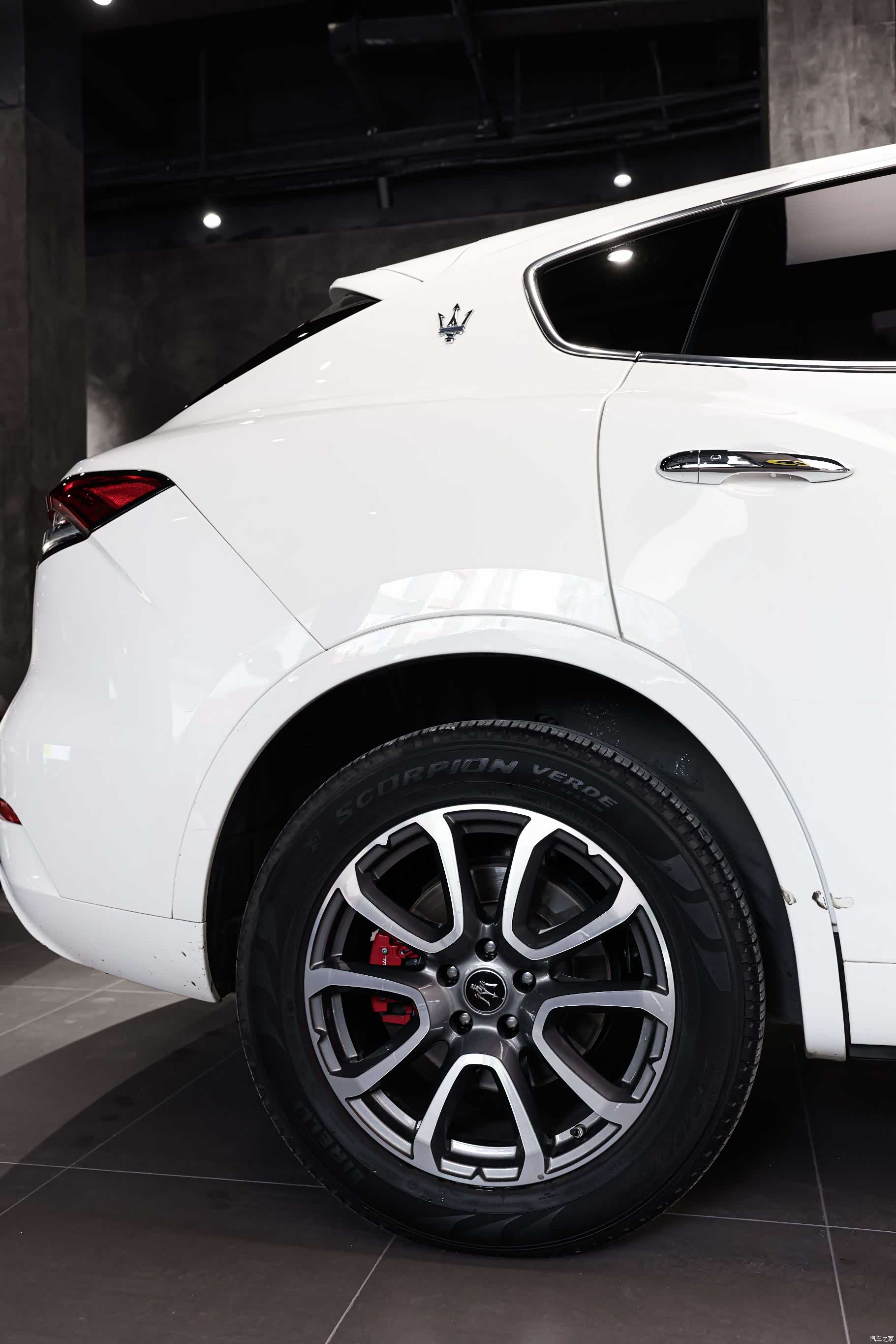 Maserati Levante, 2023 14