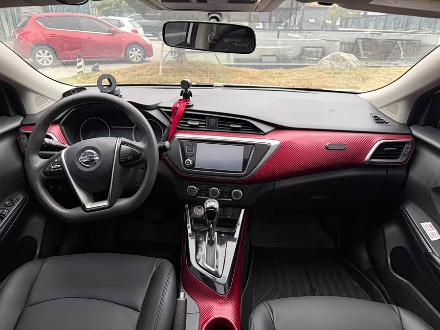 Nissan Bluebird 2018, фото 15
