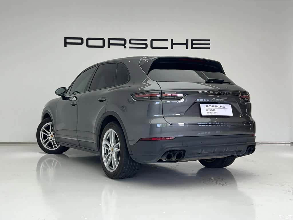 Porsche Cayenne, 2022 3