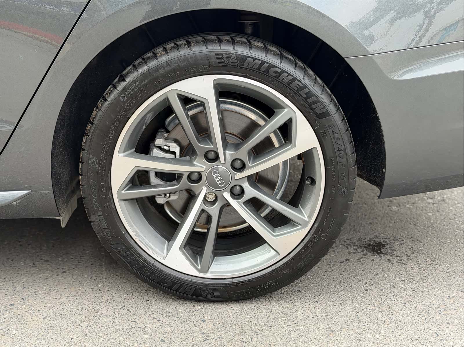 Audi A4L, 2021 4
