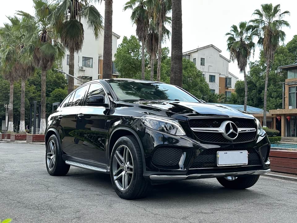 Mercedes-Benz GLE coupe