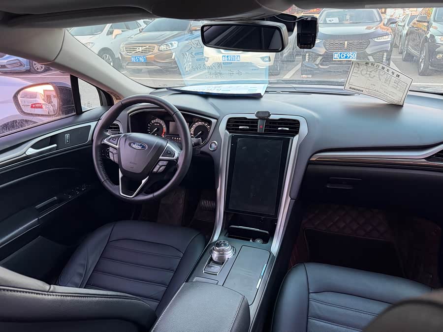 Ford Mondeo 2018, фото 8