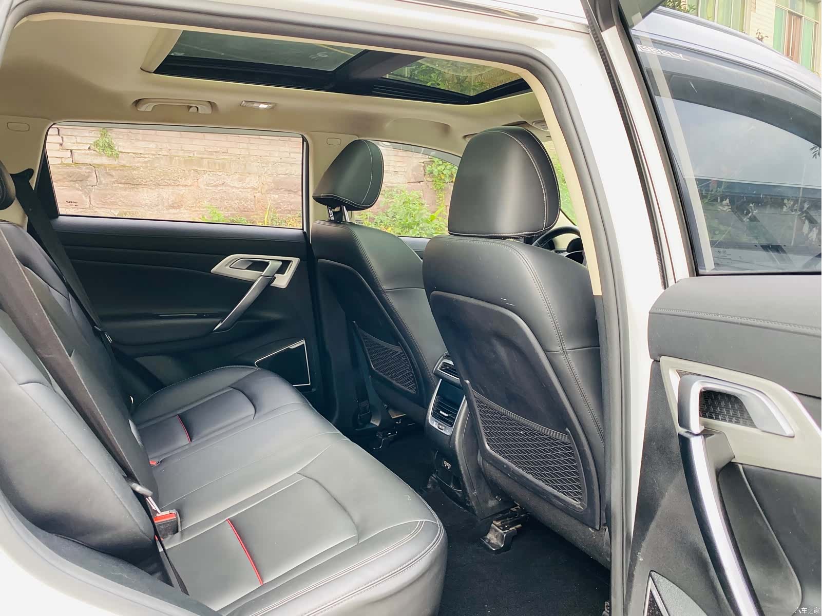 Geely Boyue, 2019 11
