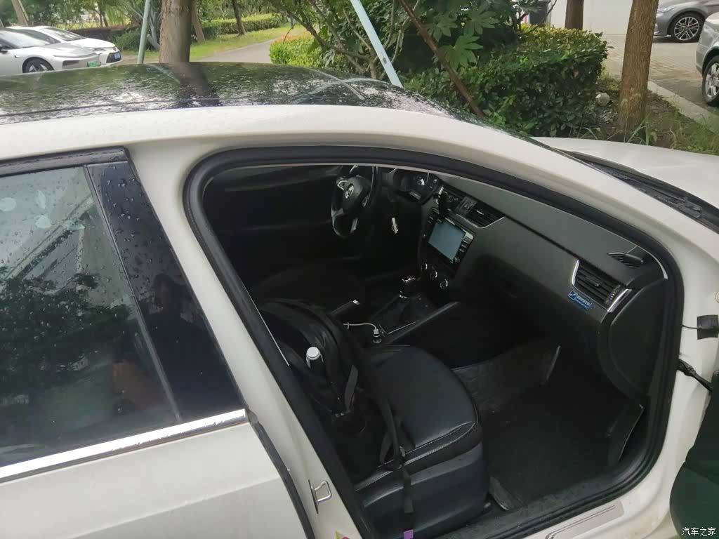 Skoda Octavia, 2015 21