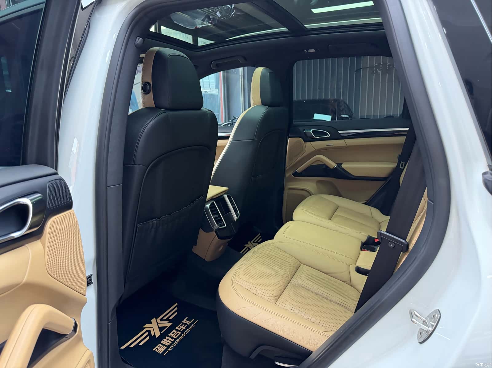Porsche Cayenne, 2015 34