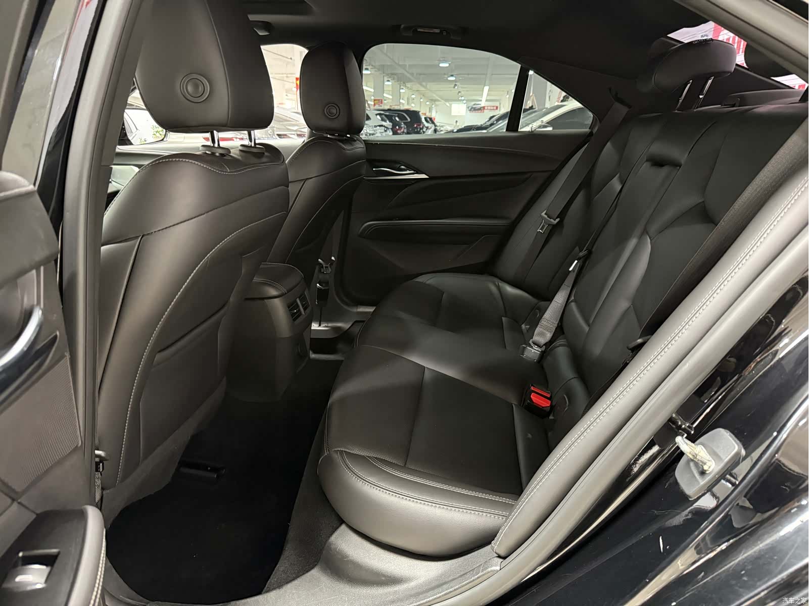 Cadillac CT4, 2021 11