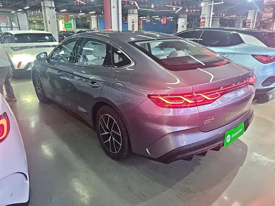 BYD Qin L