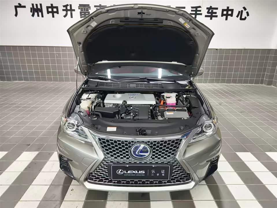 Lexus CT