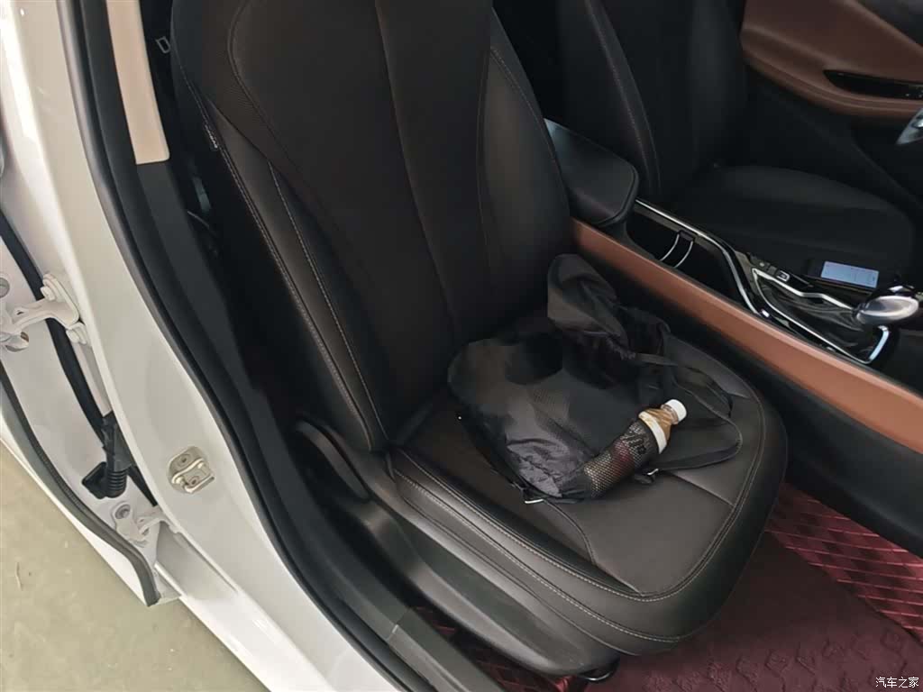Buick Verano, 2022 25