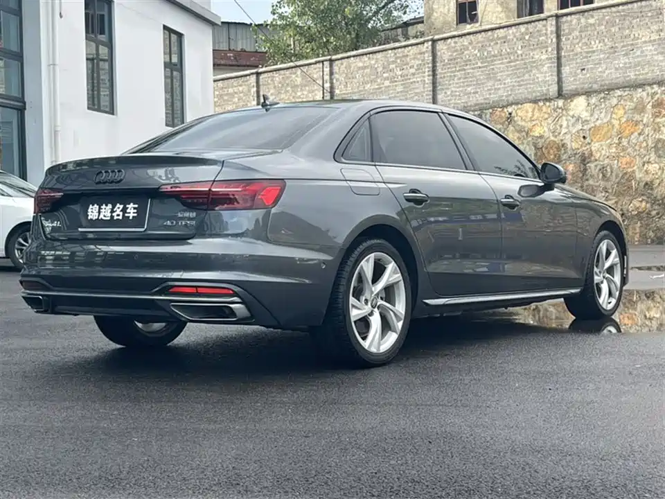 Audi A4L