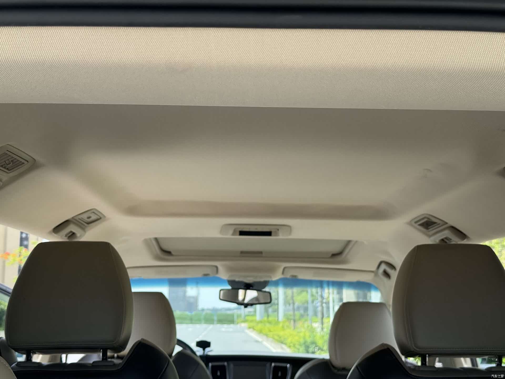 Buick GL8, 2012 25