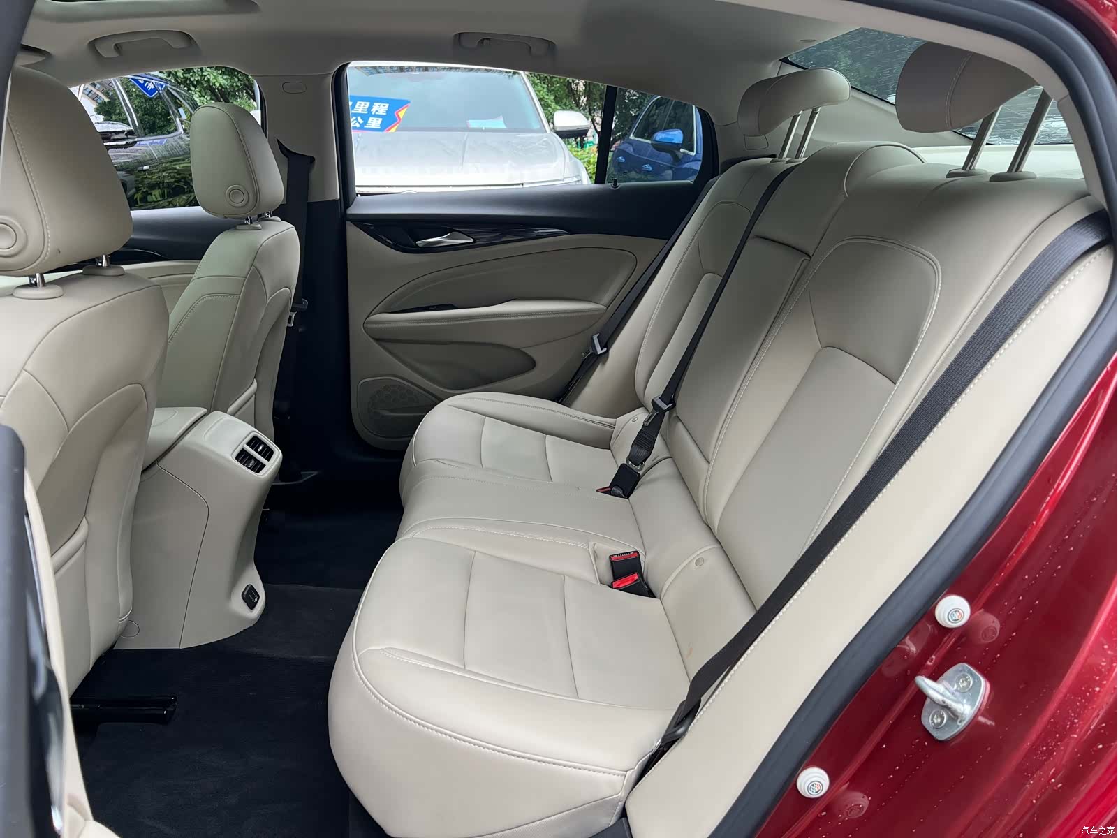 Buick Regal, 2022 11