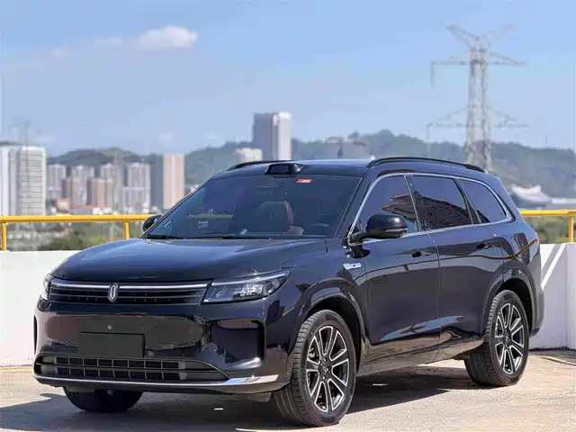 AITO M7 2025 — купить из Китая под заказ