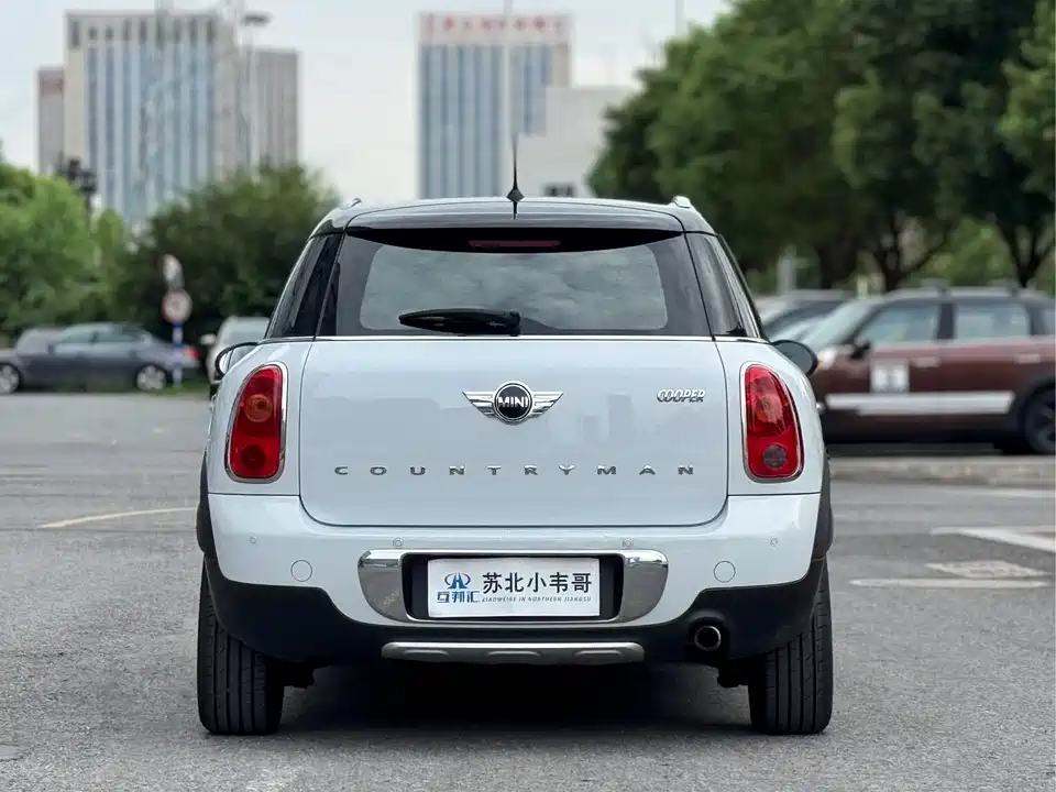 MINI COUNTRYMAN
