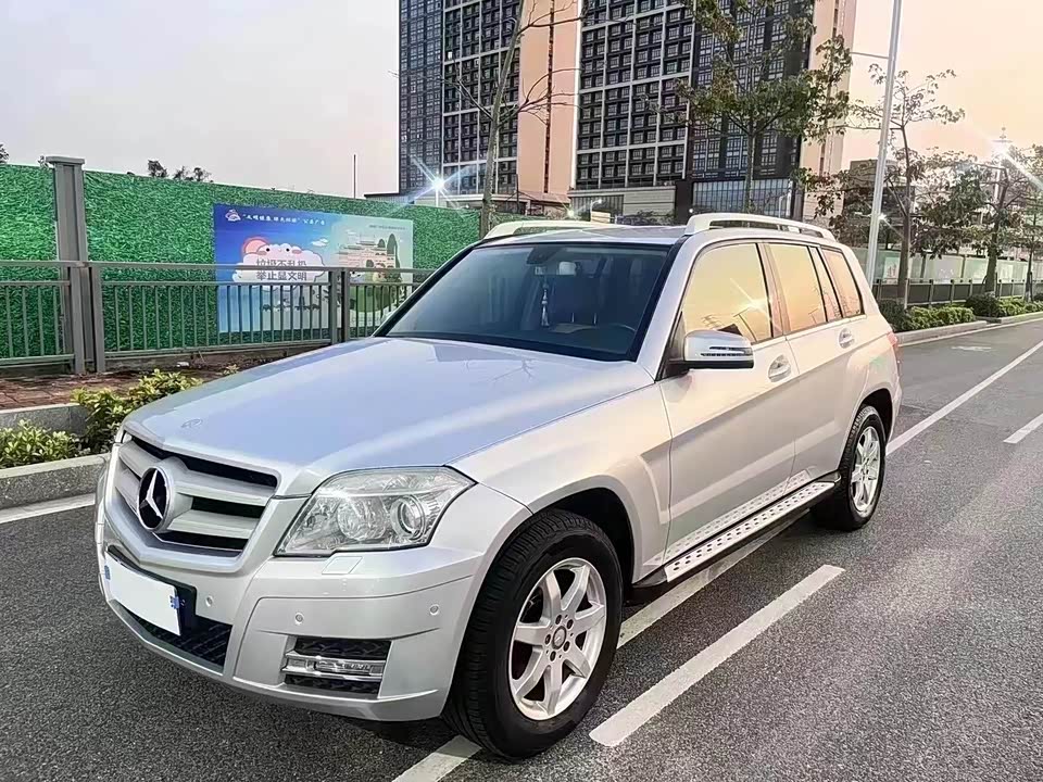 Mercedes-Benz GLK grade