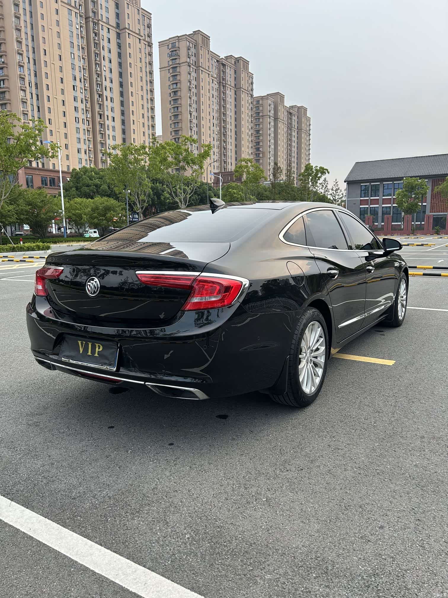 Buick LaCrosse, 2019 все фото