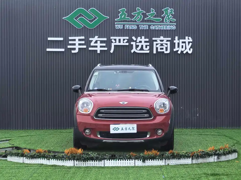 MINI COUNTRYMAN