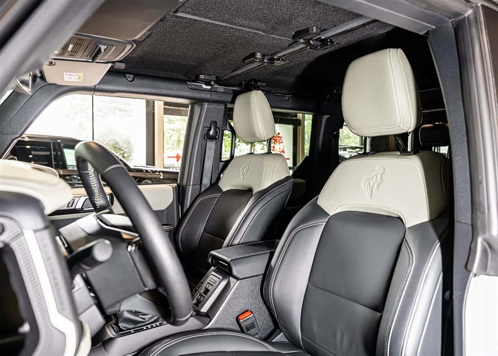 Ford Bronco, 2025 8