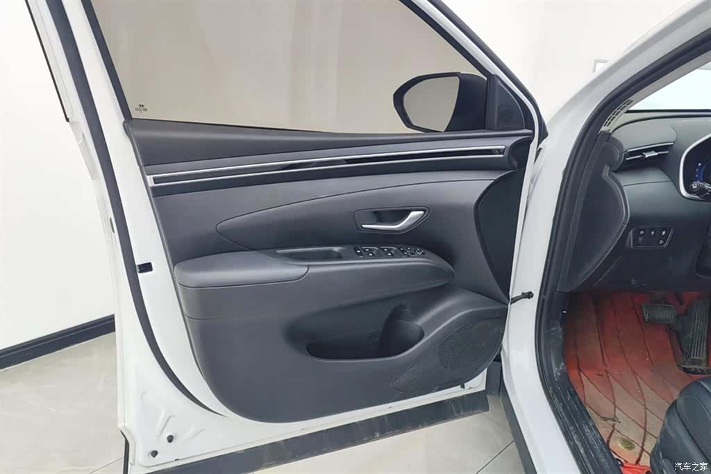 Hyundai Tucson L, 2024 7