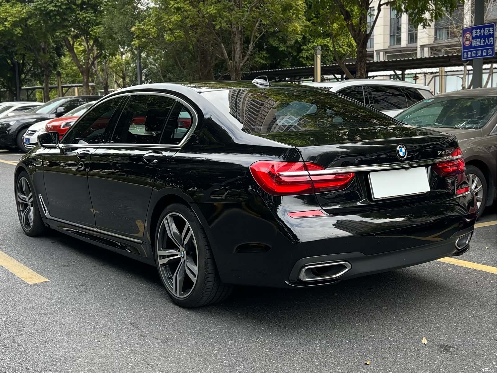 BMW 7 Series, 2018 11