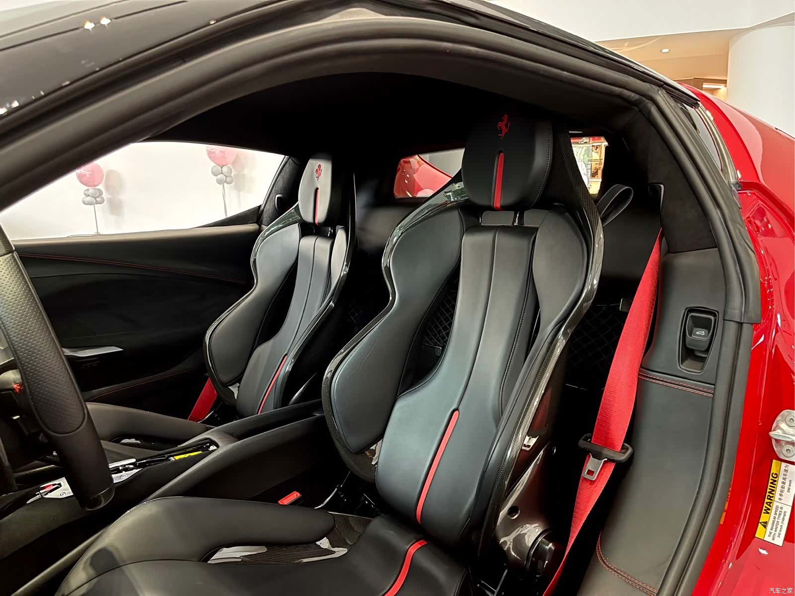 Ferrari 296, 2023 все фото