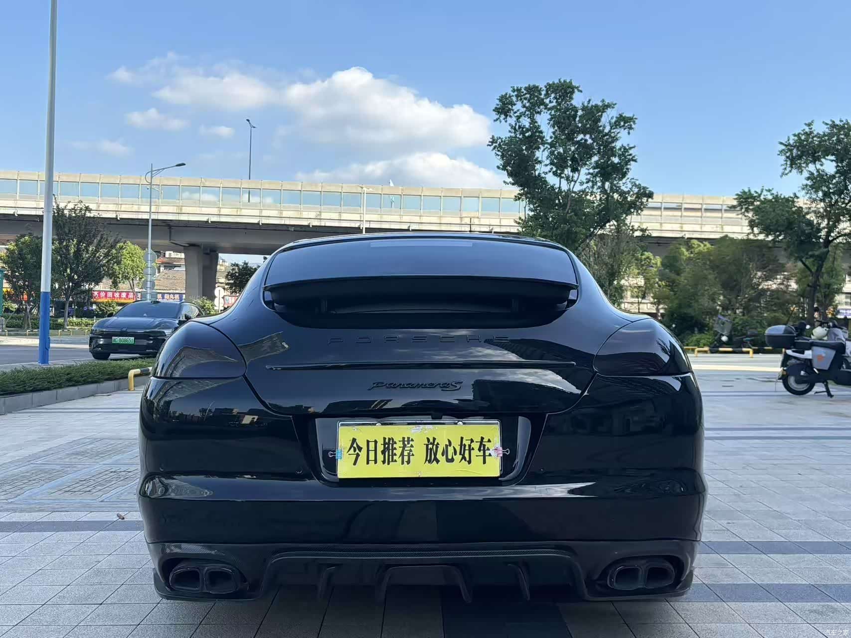 Porsche Panamera, 2010 8