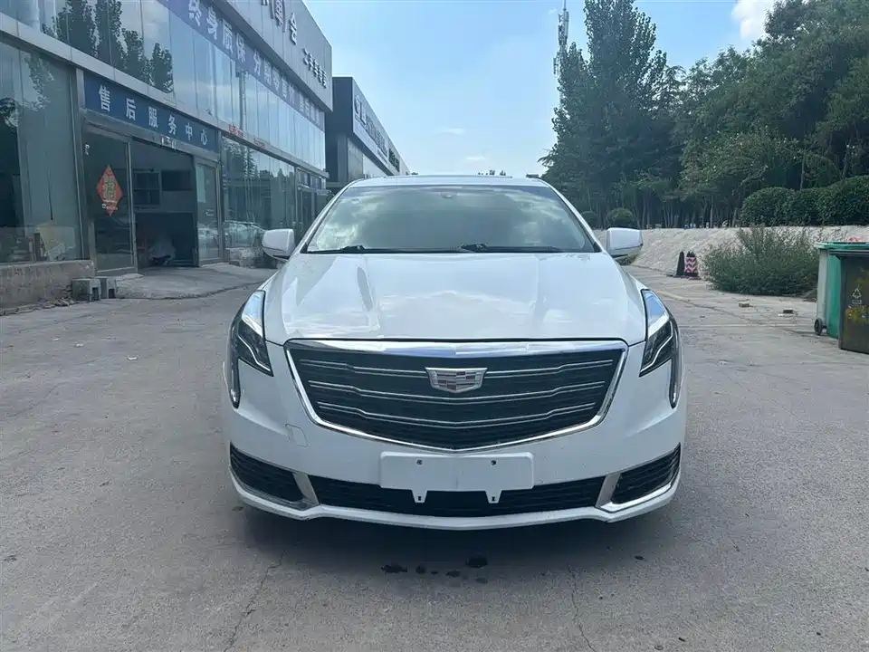 Cadillac XTS
