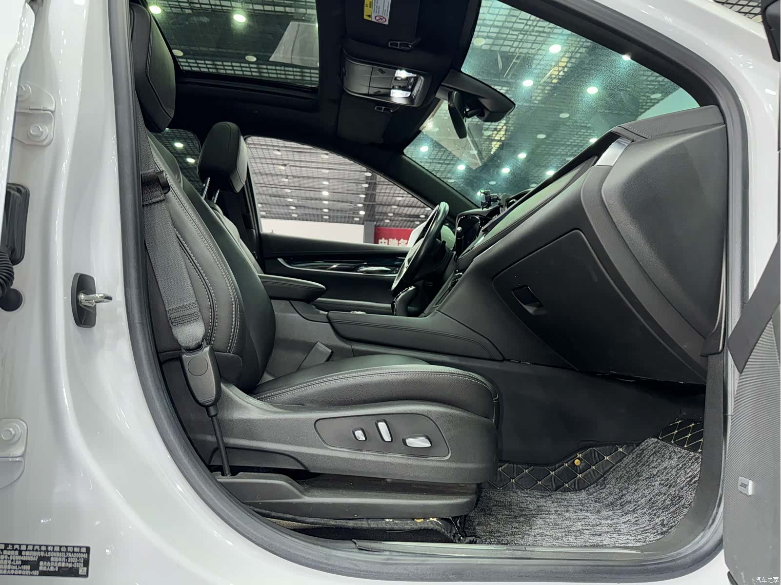 Cadillac XT5, 2023 10