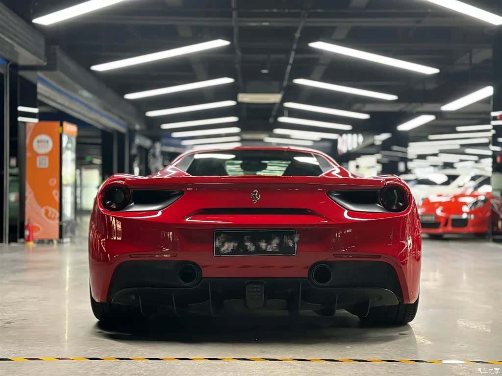 Ferrari 488, 2016 2