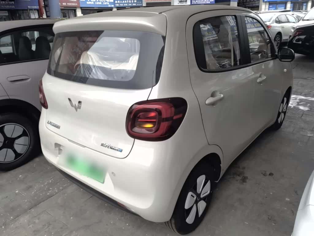 Wuling MINIEV, 2026 7