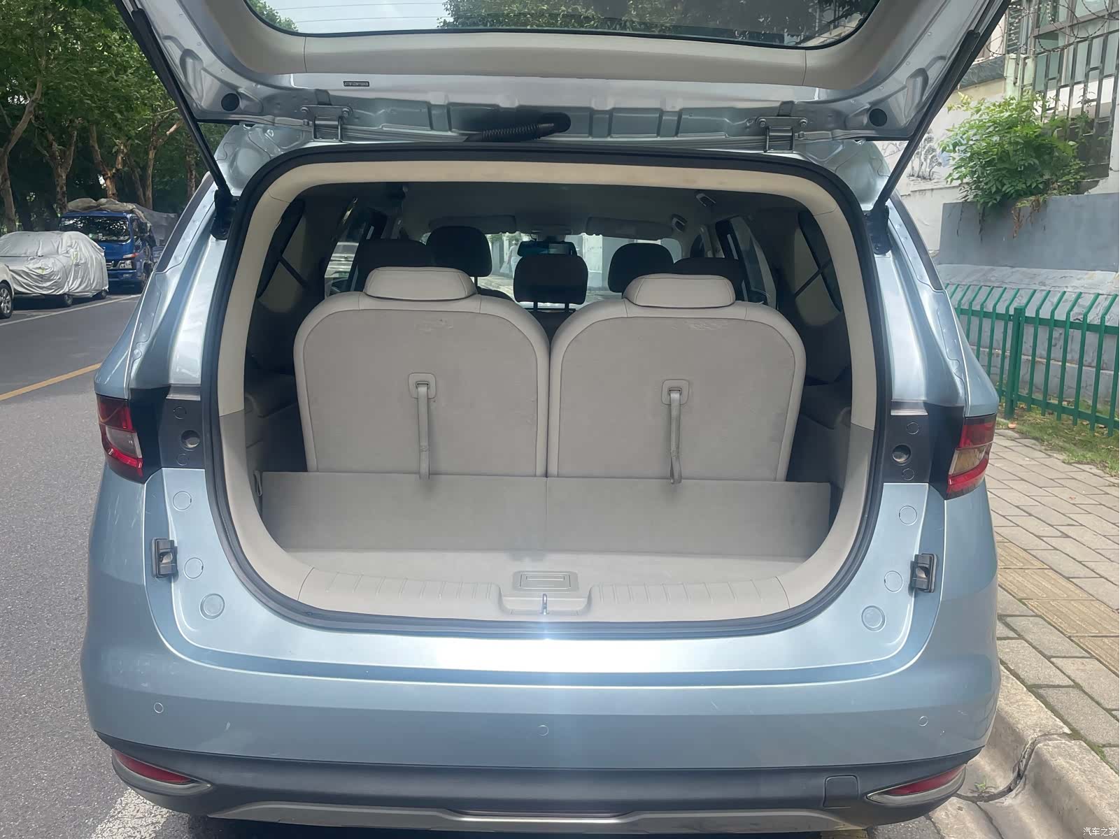 Geely Jiaji, 2021 все фото