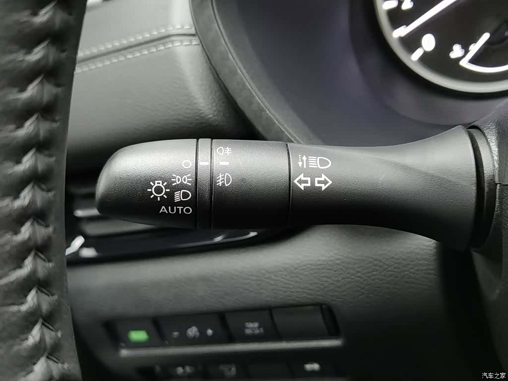 Nissan Sylphy, 2021 21