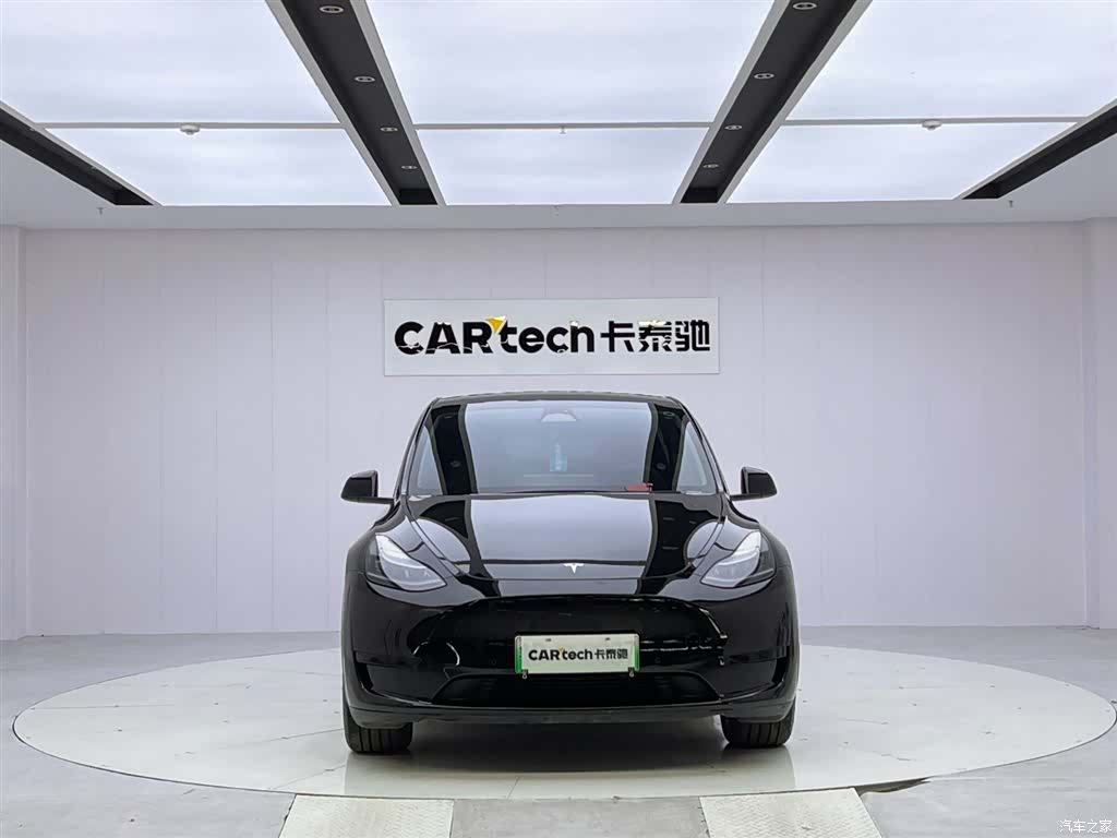 Tesla Model Y, 2023 8