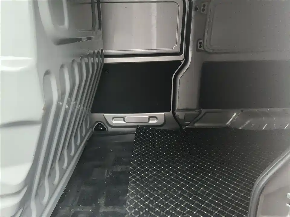 Jinbei Little Sea Lion X30