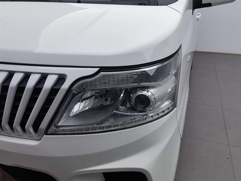 Changan Kaicheng Changan Ruixing M60