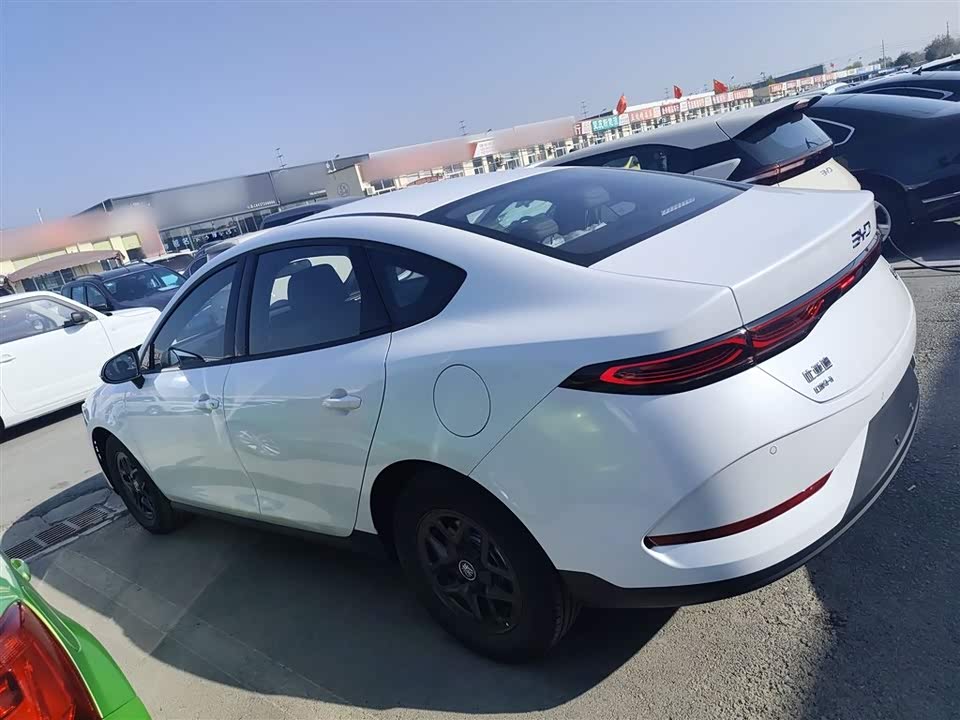 BYD Qin Yuan