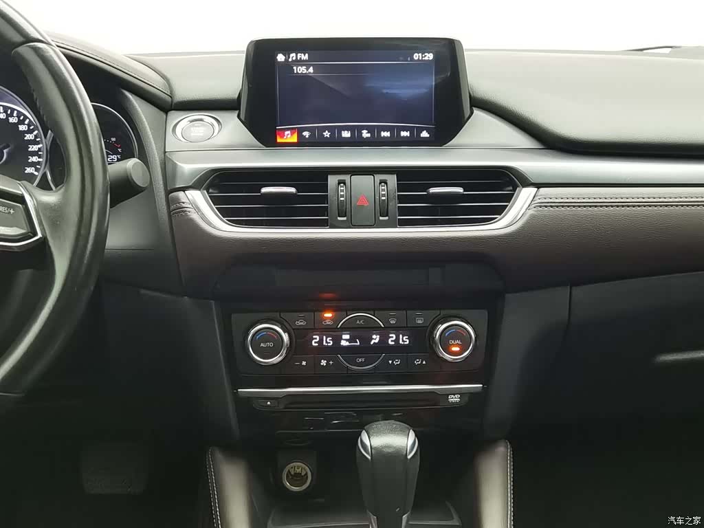 Mazda Atenza, 2017 12